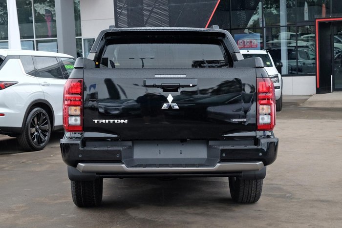 2026 Mitsubishi Triton GSR