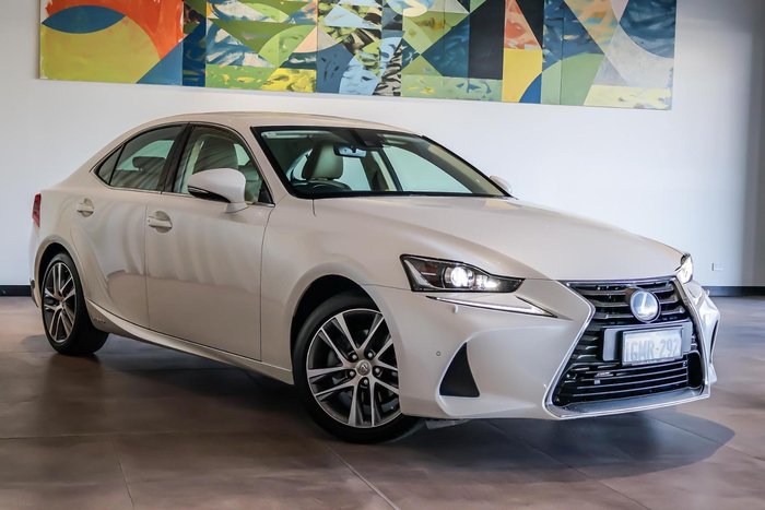 2017 Lexus IS