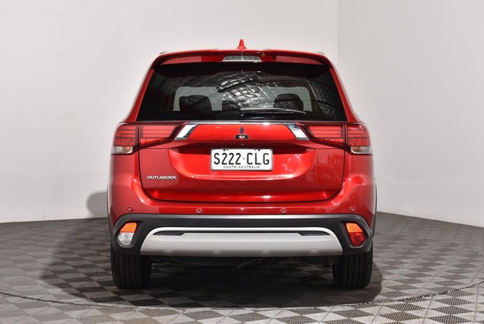 2021 Mitsubishi Outlander LS