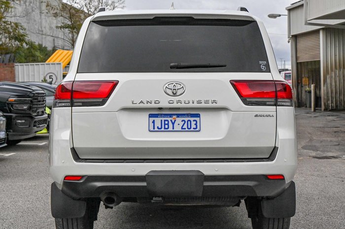 2023 Toyota Landcruiser Sahara