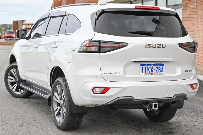 2024 Isuzu MU-X LS-T