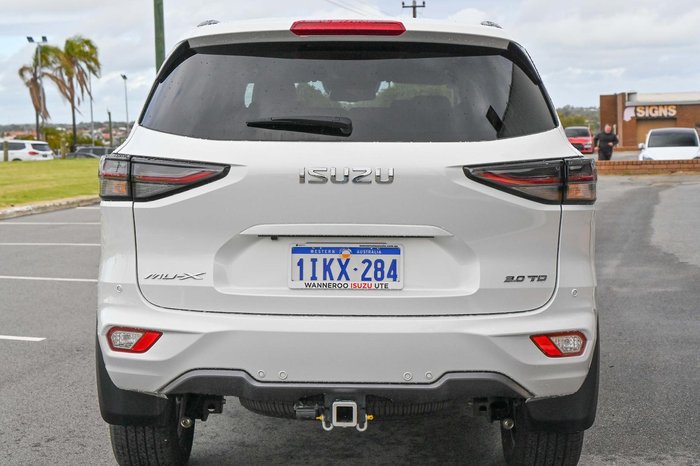 2024 Isuzu MU-X LS-T