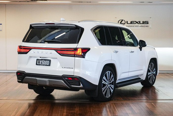 2025 Lexus LX 500d