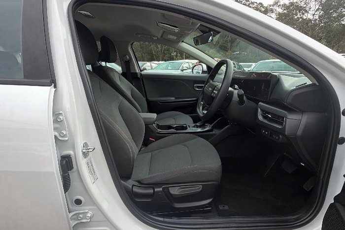 2025 Kia K4 Sport
