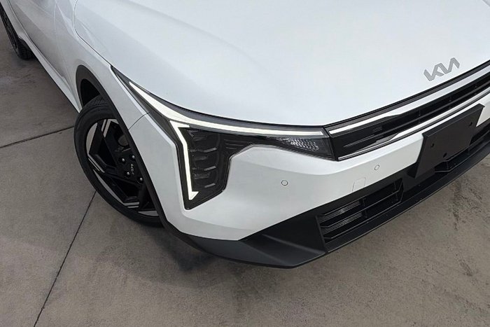2025 Kia K4 Sport