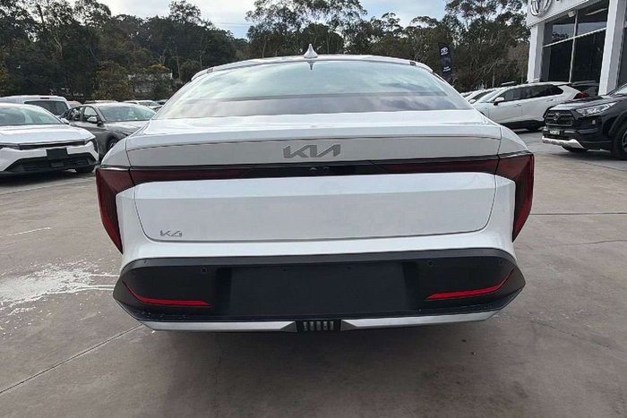 2025 Kia K4 Sport