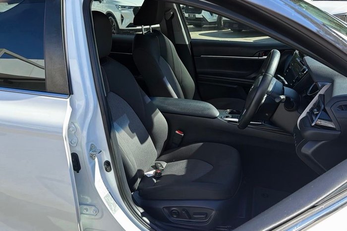 2019 Toyota Camry Ascent Sport