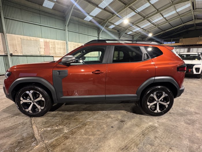 2025 Renault Duster Techno