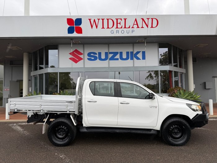 2017 Toyota Hilux SR