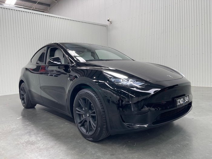 2023 Tesla Model Y Rear-Wheel Drive