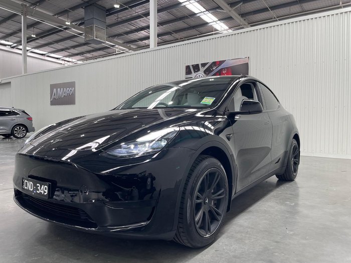 2023 Tesla Model Y Rear-Wheel Drive