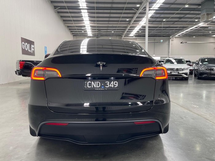 2023 Tesla Model Y Rear-Wheel Drive
