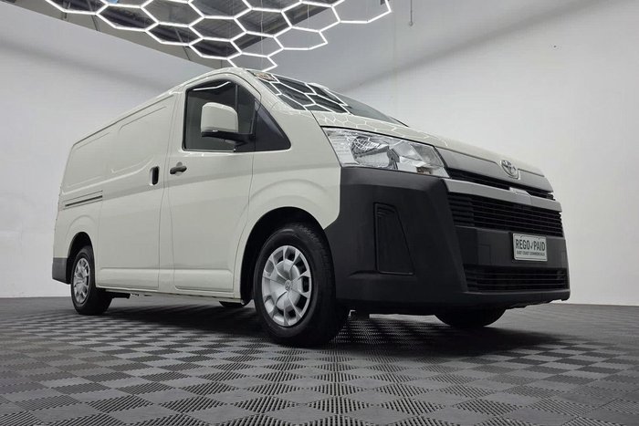 2022 Toyota Hiace
