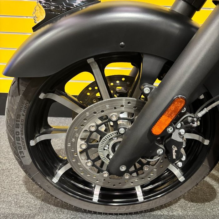 2021 Indian SPRINGFIELD DARK HORSE BLACK SMOKE CRUISER Black