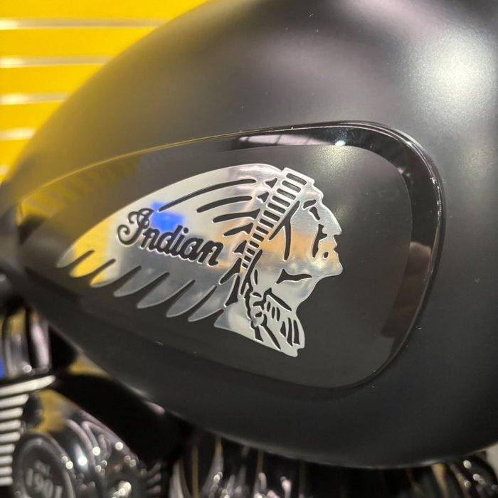 2021 Indian SPRINGFIELD DARK HORSE BLACK SMOKE CRUISER Black
