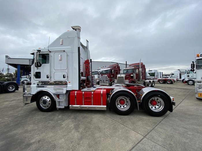2021 Kenworth K200