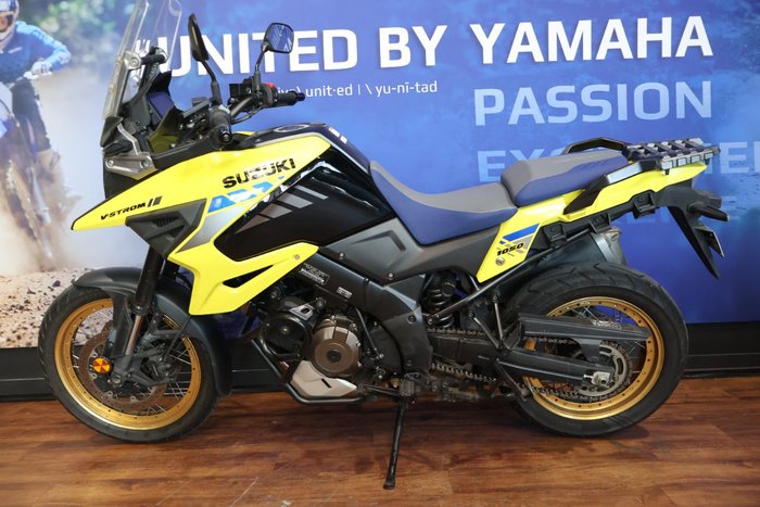 2022 Suzuki V-STROM 1050XT Yellow