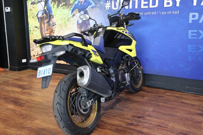 2022 Suzuki V-STROM 1050XT Yellow