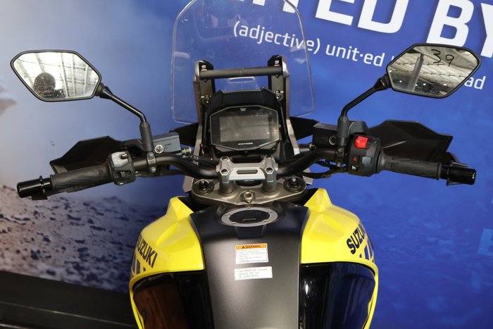2022 Suzuki V-STROM 1050XT Yellow