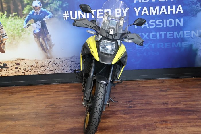 2022 Suzuki V-STROM 1050XT Yellow