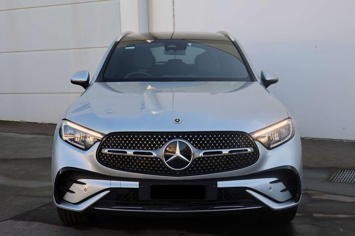 2025 Mercedes-Benz GLC-Class GLC300