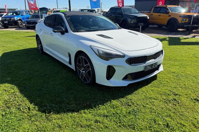 2023 KIA STINGER 3.3 GT (BLACK LEATHER)