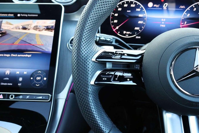 2025 Mercedes-Benz GLC-Class GLC300