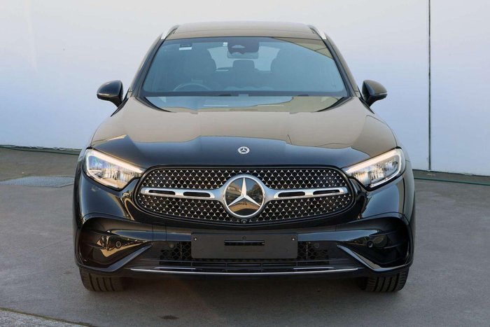 2025 Mercedes-Benz GLC-Class GLC300