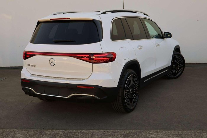 2025 Mercedes-Benz EQB 250+
