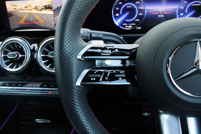 2025 Mercedes-Benz EQB 250+