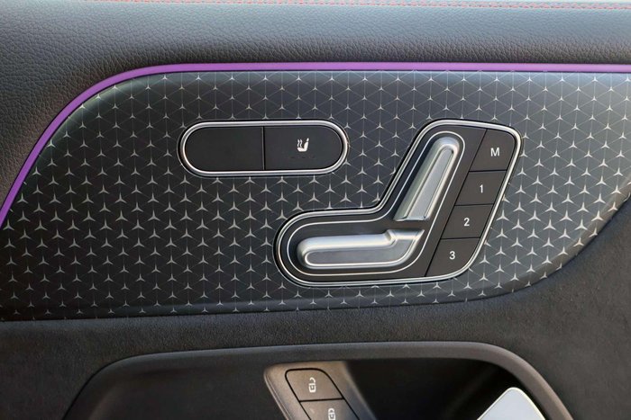 2025 Mercedes-Benz EQB 250+