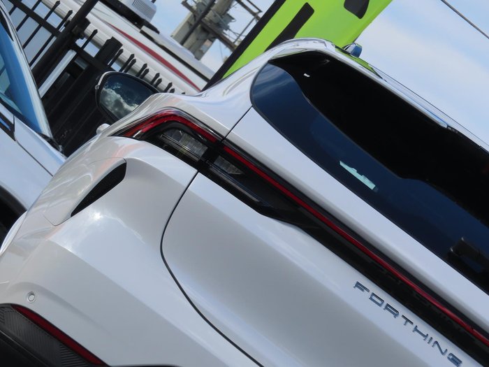 2026 Forthing Taikon 5 REEV Luxury