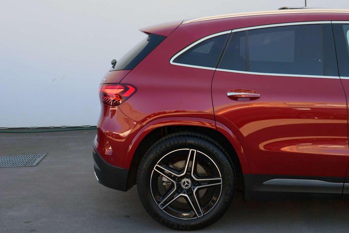 2025 Mercedes-Benz GLA-Class GLA250
