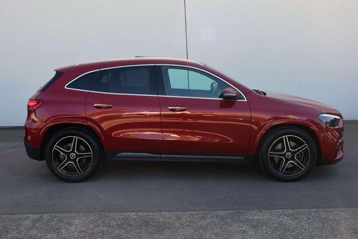 2025 Mercedes-Benz GLA-Class GLA250