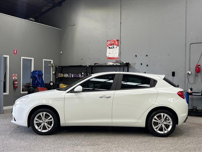 2015 Alfa Romeo Giulietta Progression