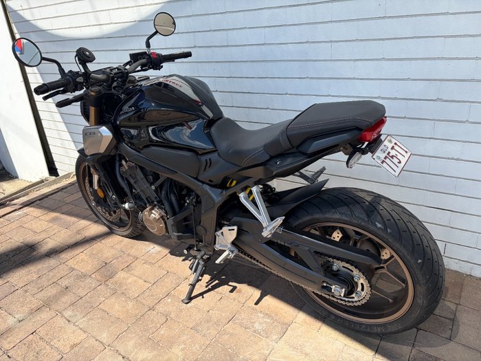 2019 Honda CB650R BLACK