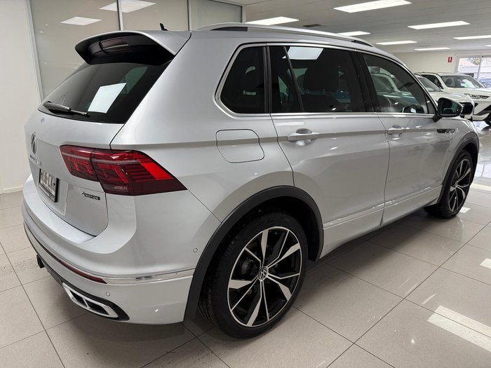 2021 Volkswagen Tiguan 162TSI R-Line