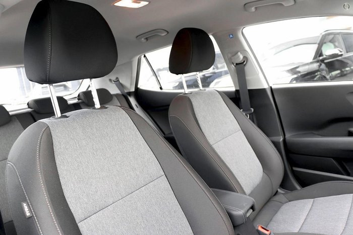 2026 Kia Stonic S YB PE2 MY26 Clear White