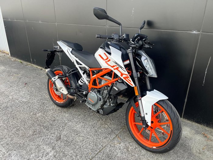 2018 KTM 390 Duke Duke White