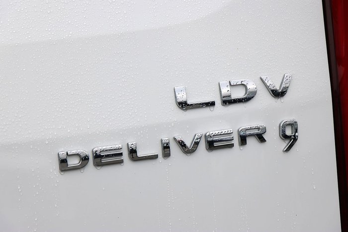 2024 LDV Deliver 9 LWB Mid Roof Blanc White