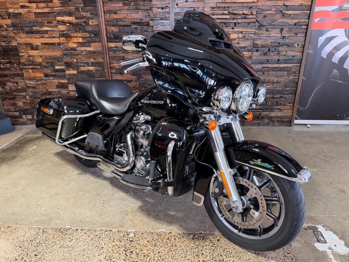 2018 HARLEY-DAVIDSON FLHTK ULTRA LIMITED