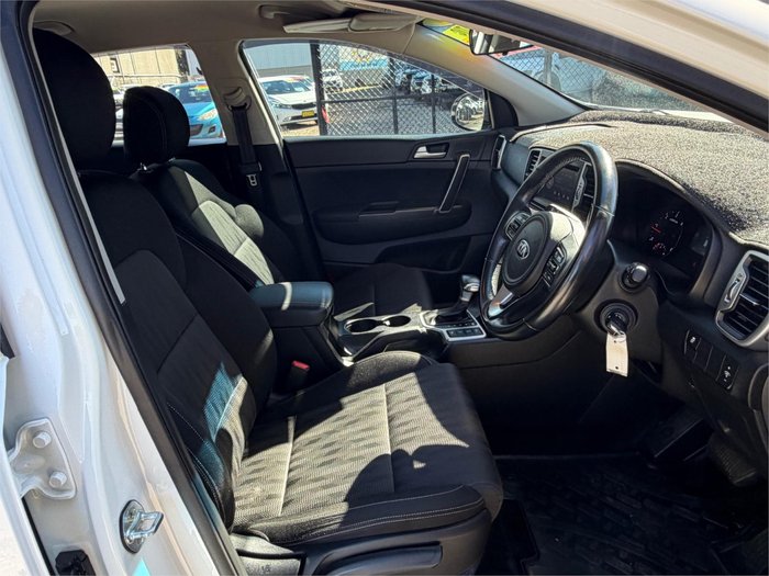 2017 KIA SPORTAGE Si (AWD)
