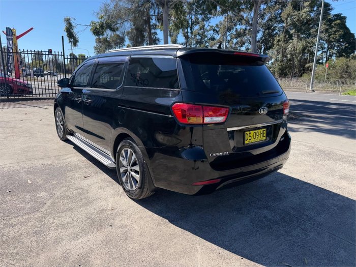2016 KIA CARNIVAL SLi