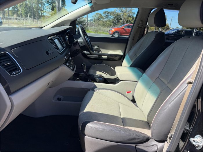 2016 KIA CARNIVAL SLi