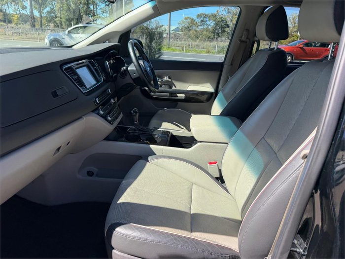 2016 KIA CARNIVAL SLi