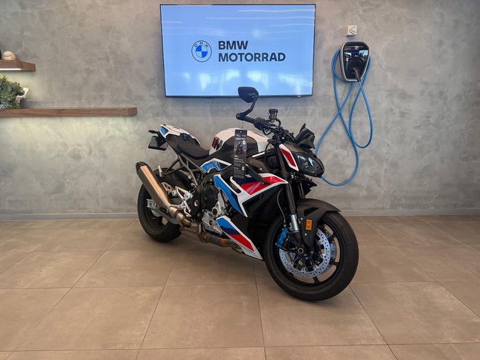 2026 BMW