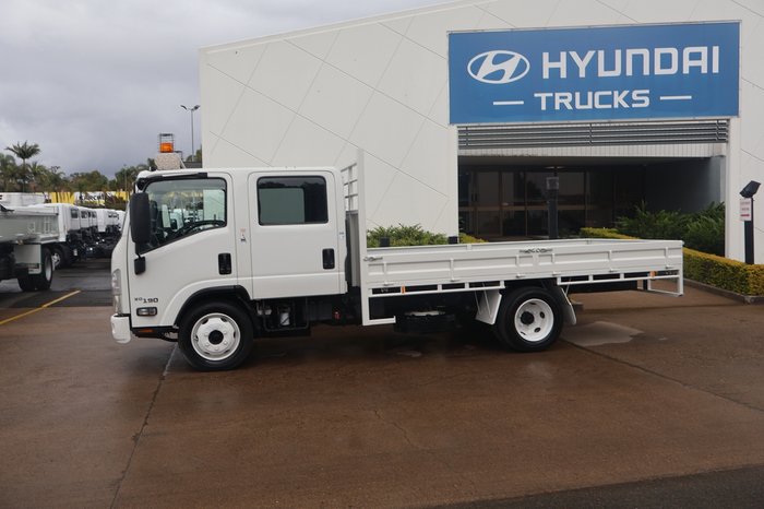 2017 ISUZU NQR 80-190