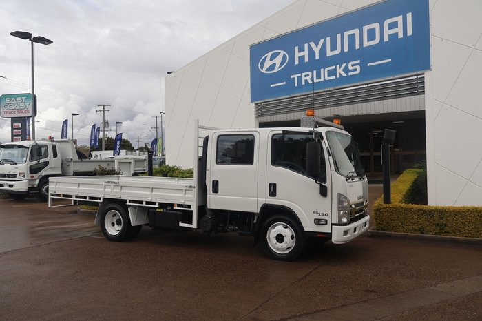 2017 ISUZU NQR 80-190