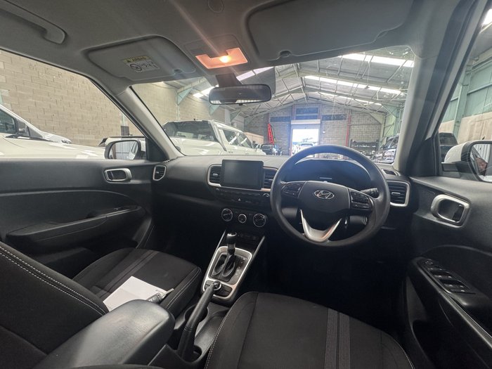 2023 Hyundai Venue (No Badge)