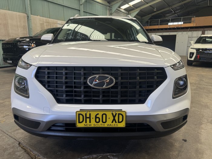 2023 Hyundai Venue (No Badge)